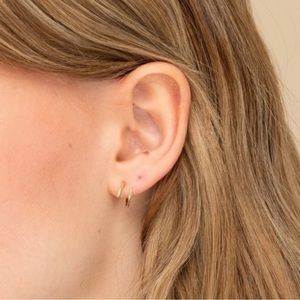 NEW Mejuri Spiral earrings: 14K Gold (with box, polishing cloth, & pouch)